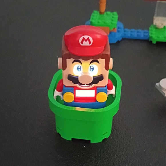 2 Lego Super Mario Building Sets with Interactive Features - Picture 7 of 7